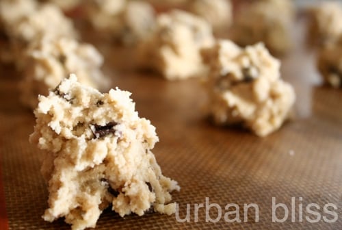 peanutbuttercupcookies_02 peanut butter cup cookies by urban bliss