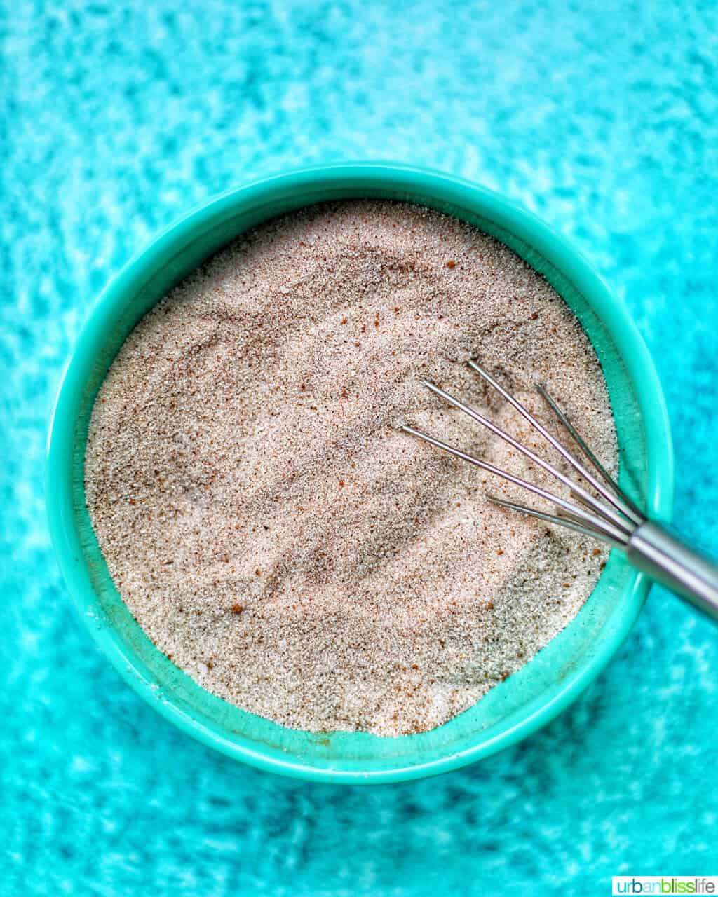 apple cinnamon donut coating