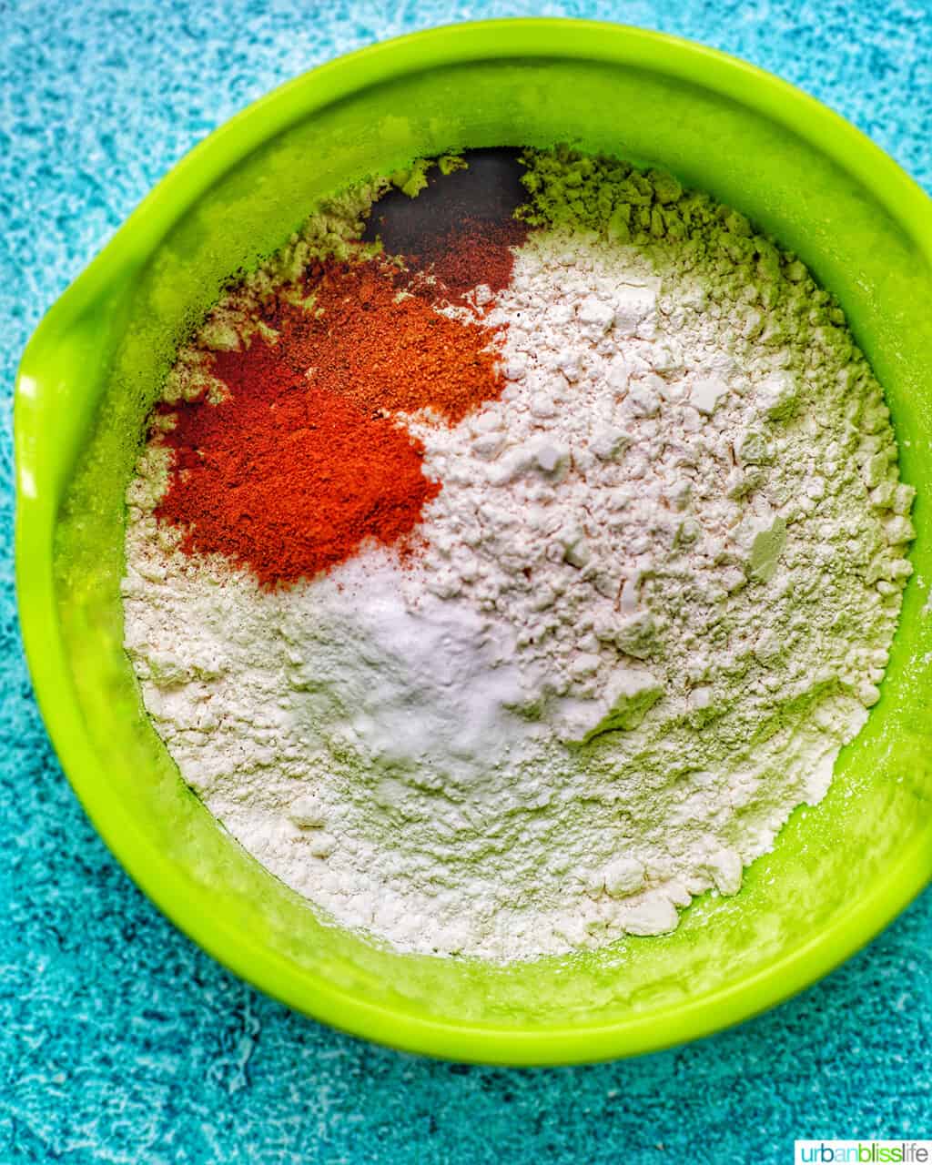 dry flour mix for apple cinnamon donuts