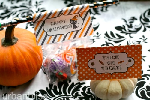 Halloween2012_favorbaglabels07 Halloween Treat Bag Printables by Urban Bliss