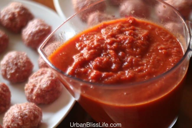 Manchego Stuffed Spanish Meatballs 05