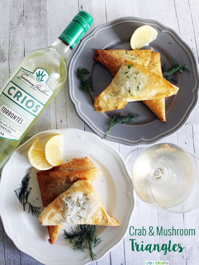 Crab and Mushroom Puff Pastry Triangle Appetizer recipe on UrbanBlissLife.com