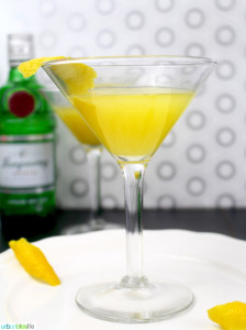 Bronx Cocktail recipe on UrbanBlissLife.com
