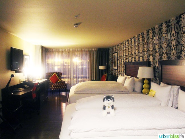 the maxwell hotel seattle guest room