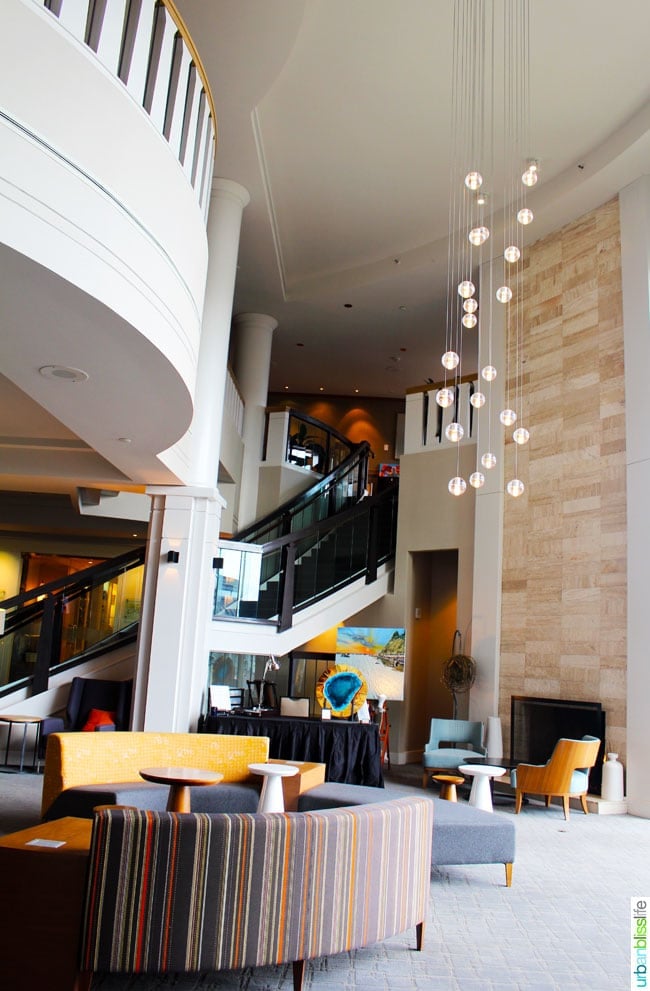 Delta Victoria Ocean Pointe Resort lobby