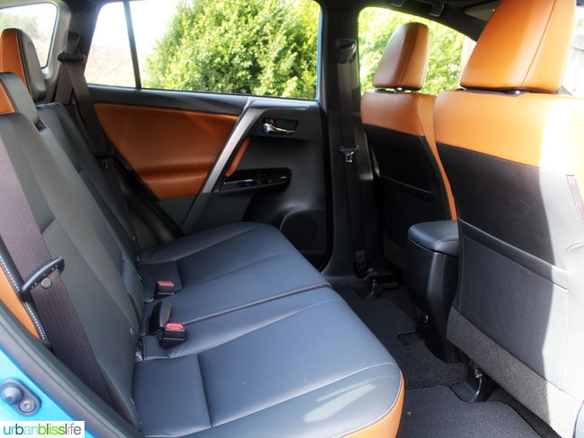 2016 Toyota Rav4 back seat
