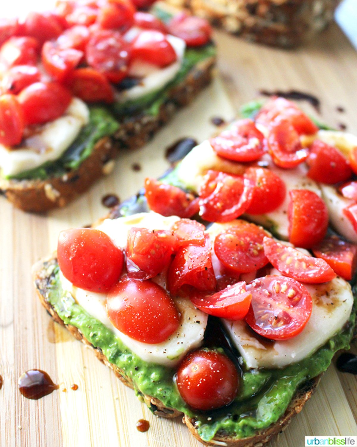 caprese tartines