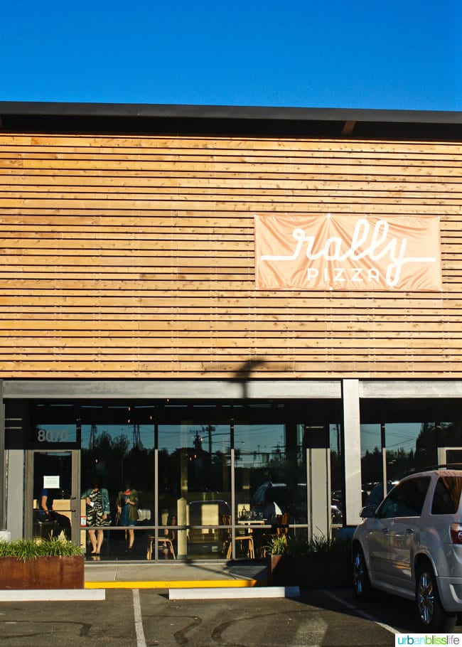 Rally Pizza is a new family-friendly modern restaurant in Vancouver, Washington. Restaurant review on UrbanBlissLife.com