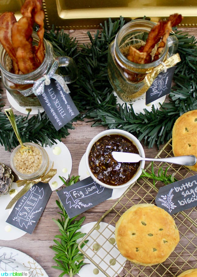 Build a Holiday Bacon Bar & Smithfield Bacon for a Year Giveaway on http://28toppicks.com