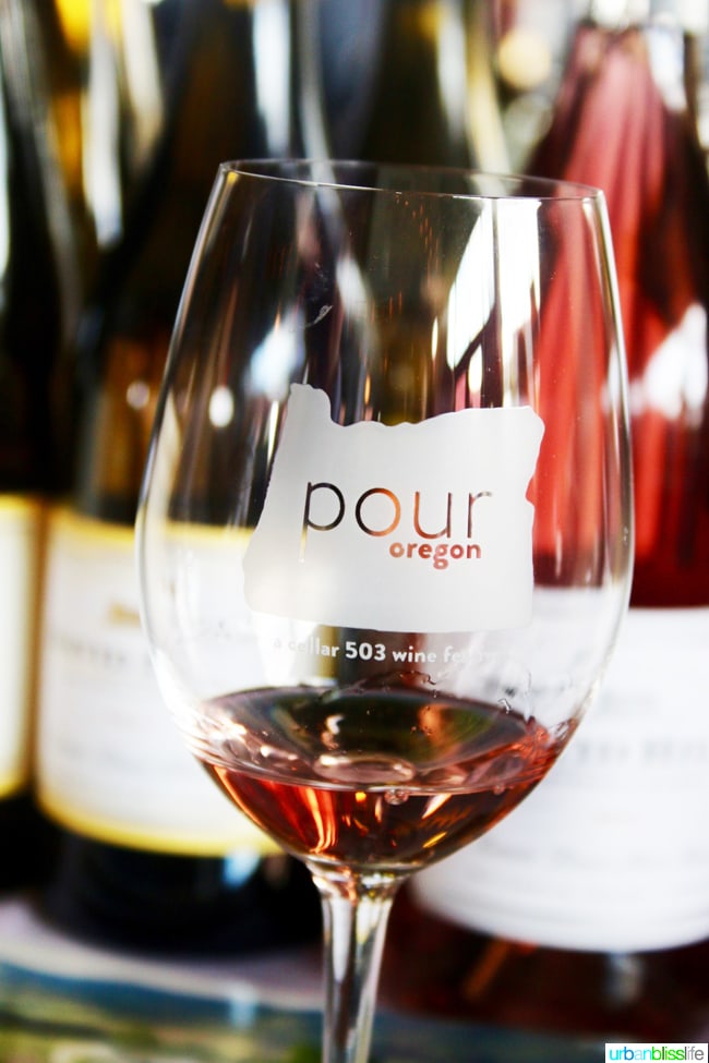 Pour-Oregon-Red