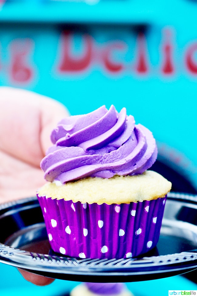 Where to Eat in Kauai: Trucking Delicious, restaurant review on UrbanBlissLife.com