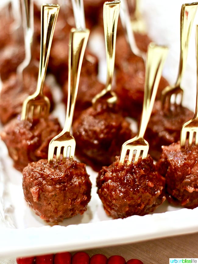 Cranberry Meatballs Party Appetizer recipe on UrbanBlissLife.com