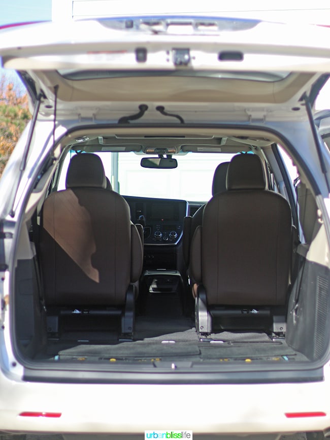 Holidays in the Heartland: test driving the Toyota Sienna in Kansas, on UrbanBlissLife.com