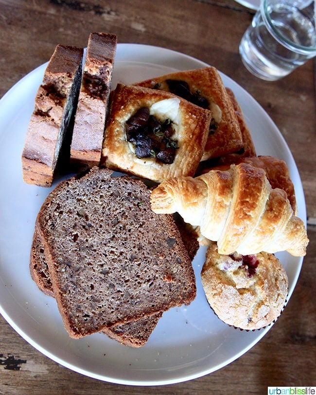 bread at campo restaurant in albuquerque