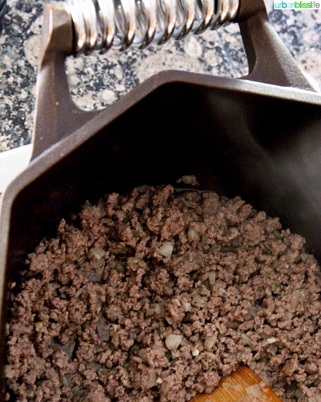 ground beef cooking