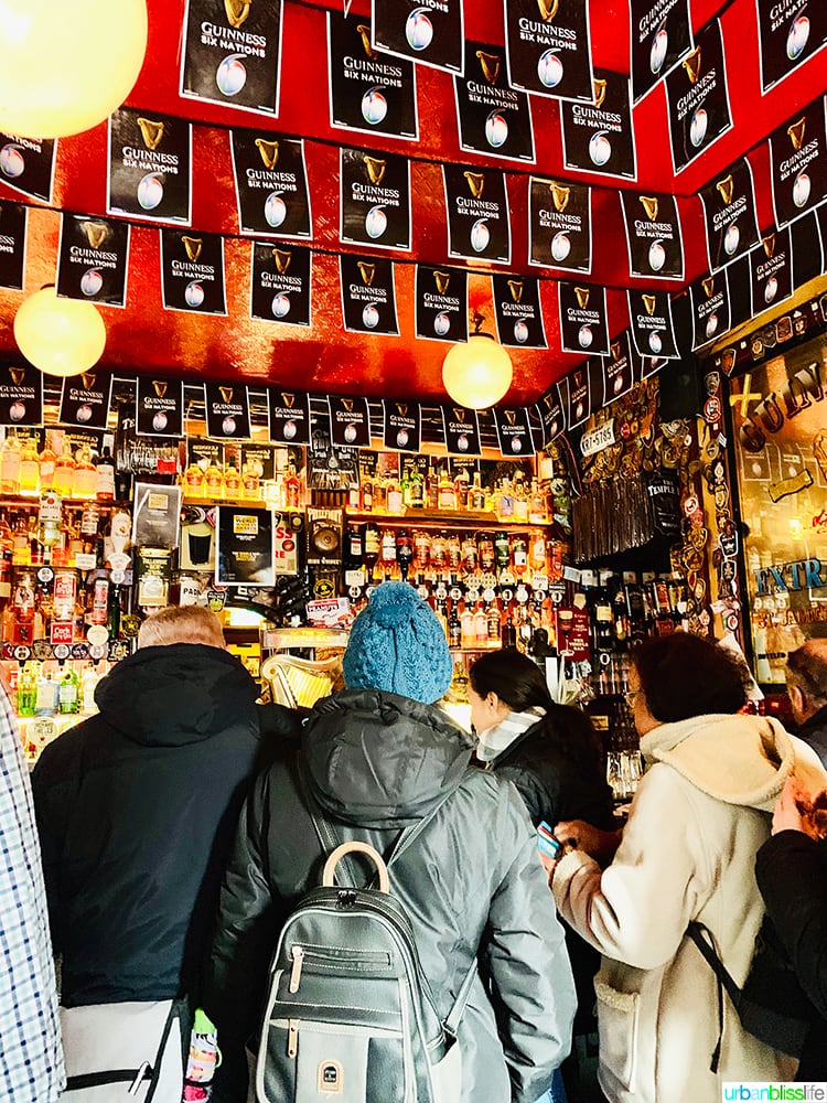 Temple Bar Inside