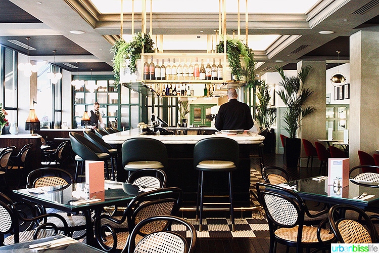 The Green hotel restaurant