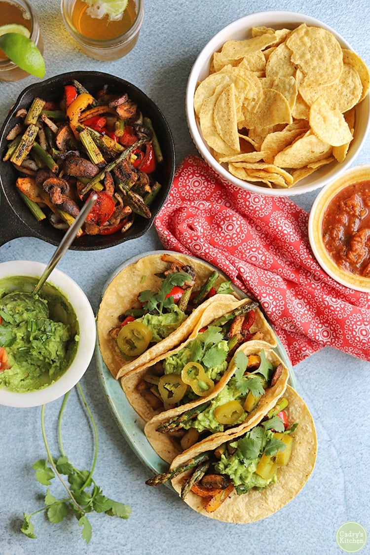 asparagus mushroom fajitas Family-Friendly 30-Minute Meals 