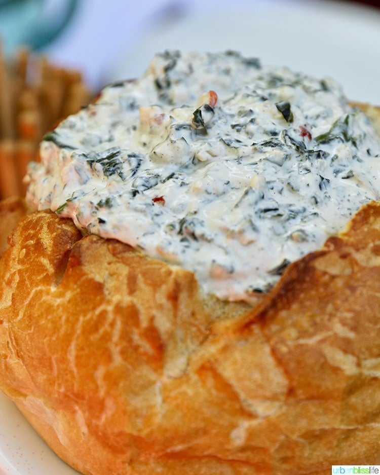 spinach dip in bread bowl