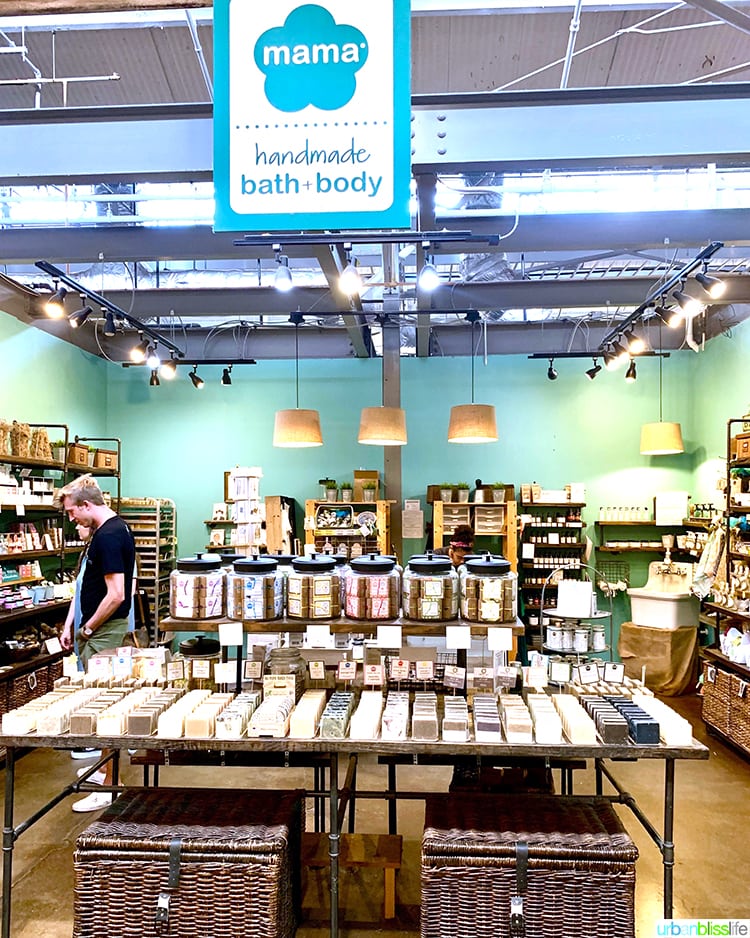 bath and body store display.