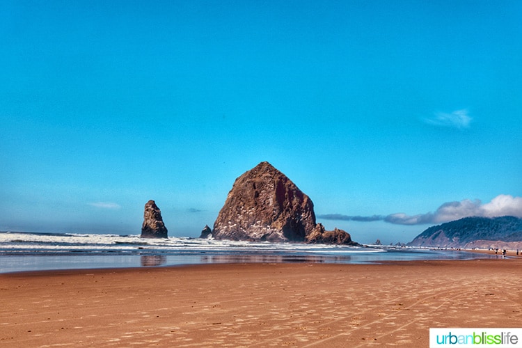 haystack rock cannon beach