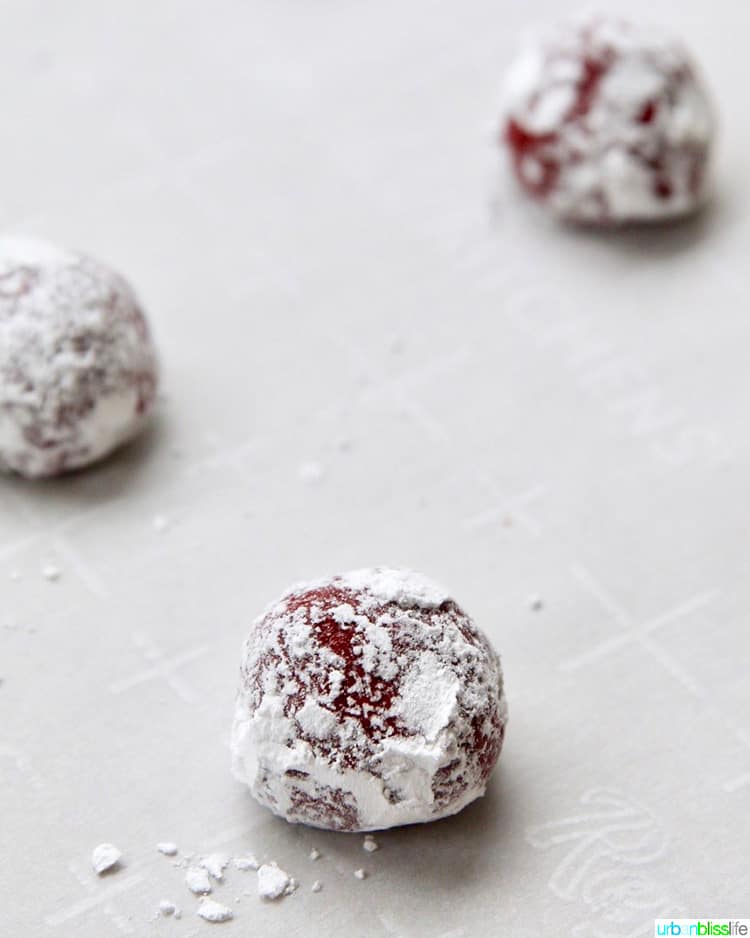 powdered sugar red velvet cookie dough