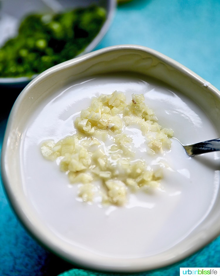 garlic in yogurt
