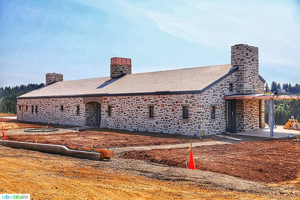 Alloro Vineyards new tasting house under construction