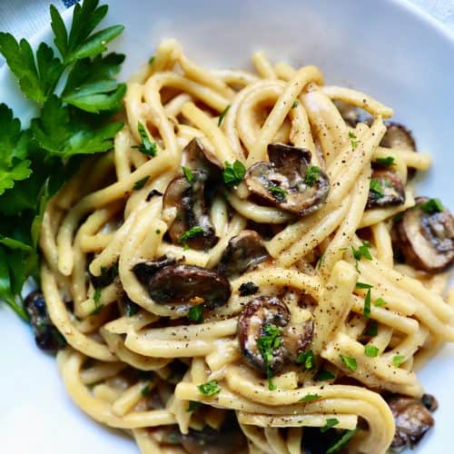 Creamy Pasta with Crispy Mushrooms FEATURE