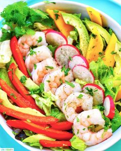 bowl of keto whole30 healthy shrimp salad