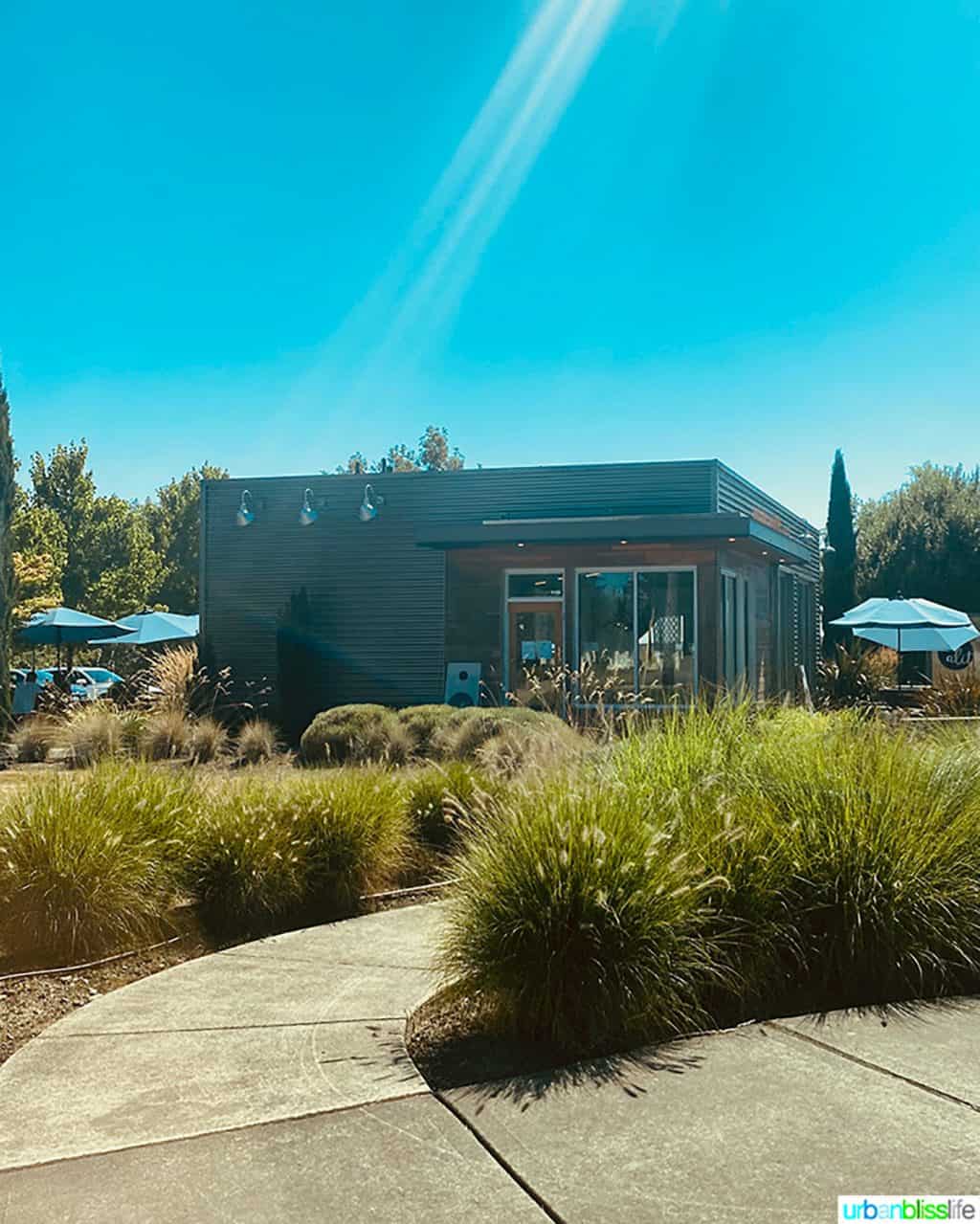 Alit Wines tasting room exterior blue skies
