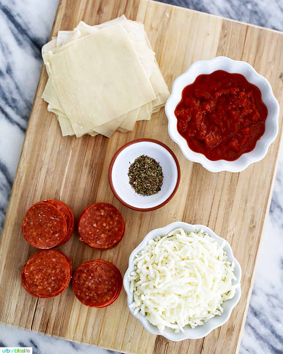 ingredients for air fryer pizza rolls