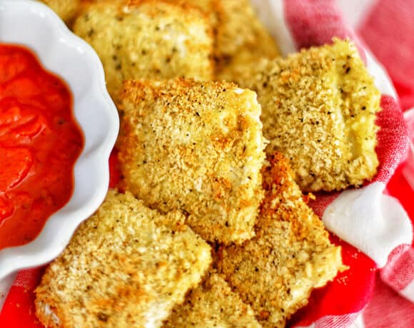 Air Fryer Ravioli with dipping sauce