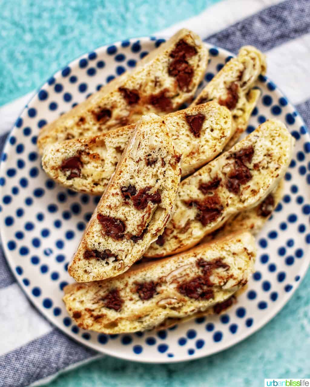 chocolate chip almond biscotti