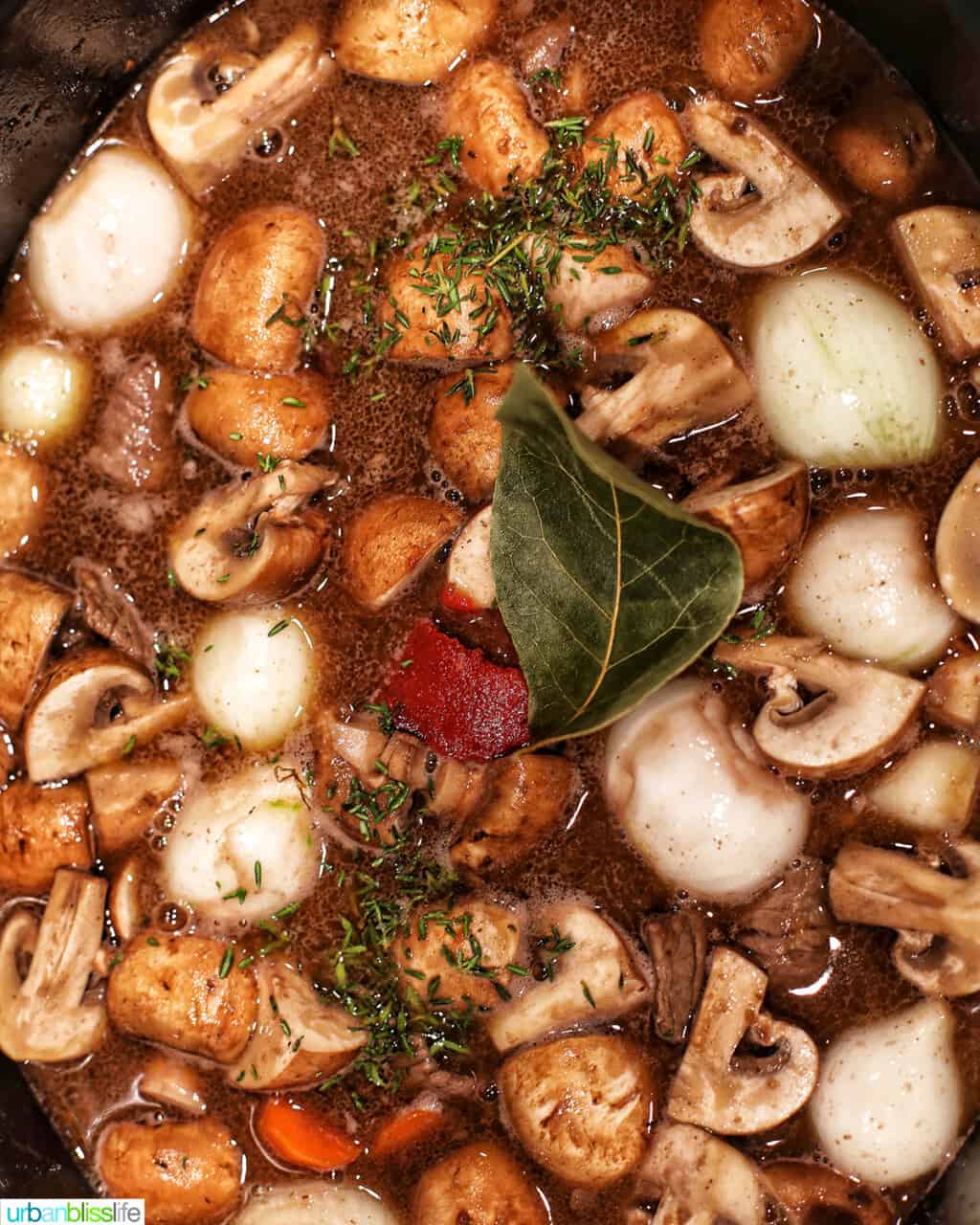 bay leaves beef bourguignon