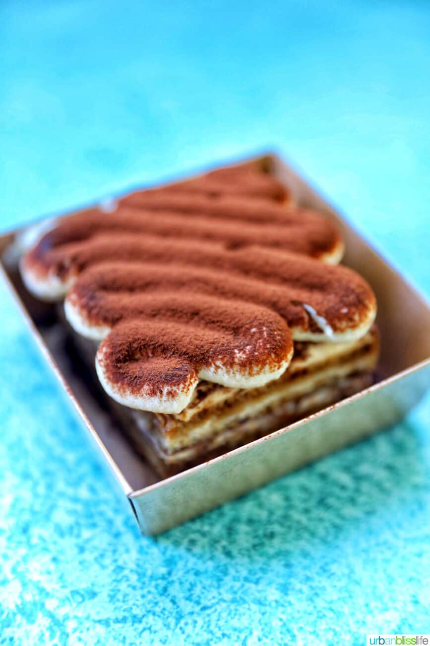 tiramisu cake.