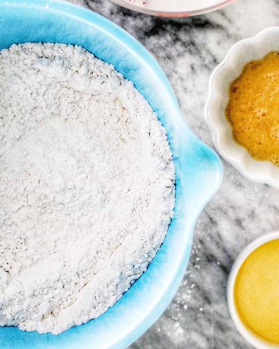 dry and wet ingredient for madeleines