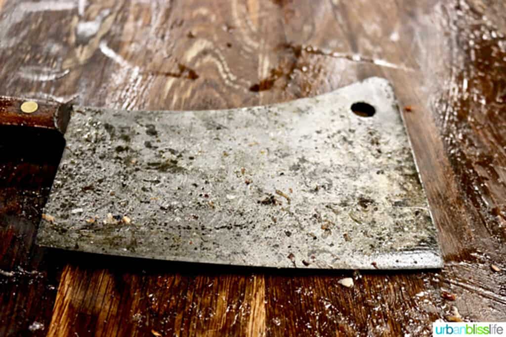 types of kitchen knives - cleaver