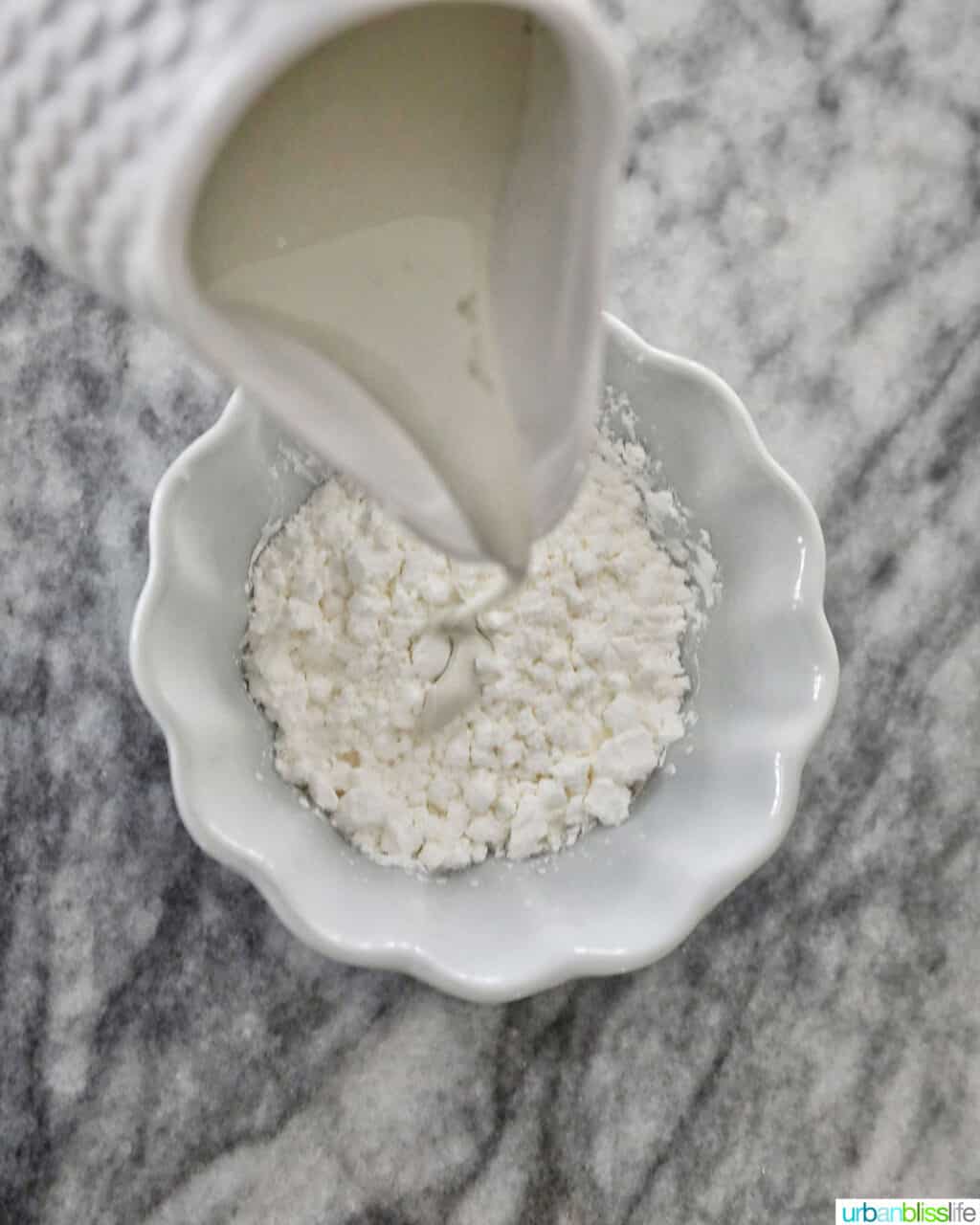 making cornstarch slurry