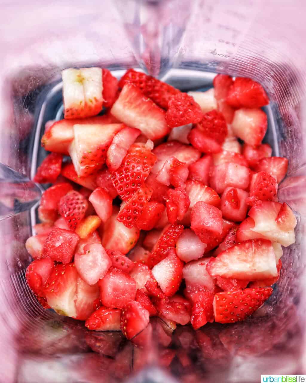 strawberries in blender