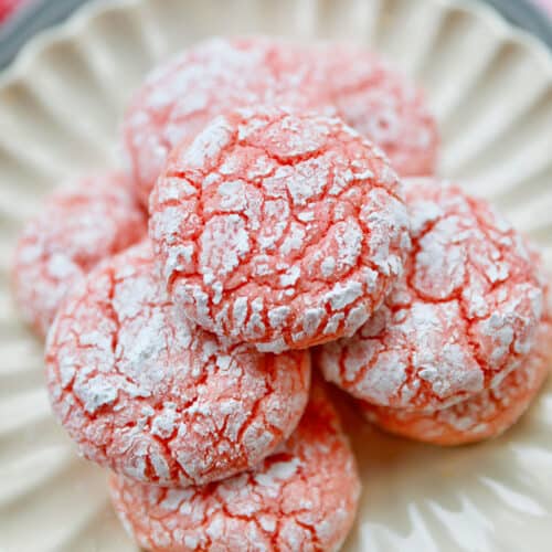 strawberry crinkle cookies on a plate