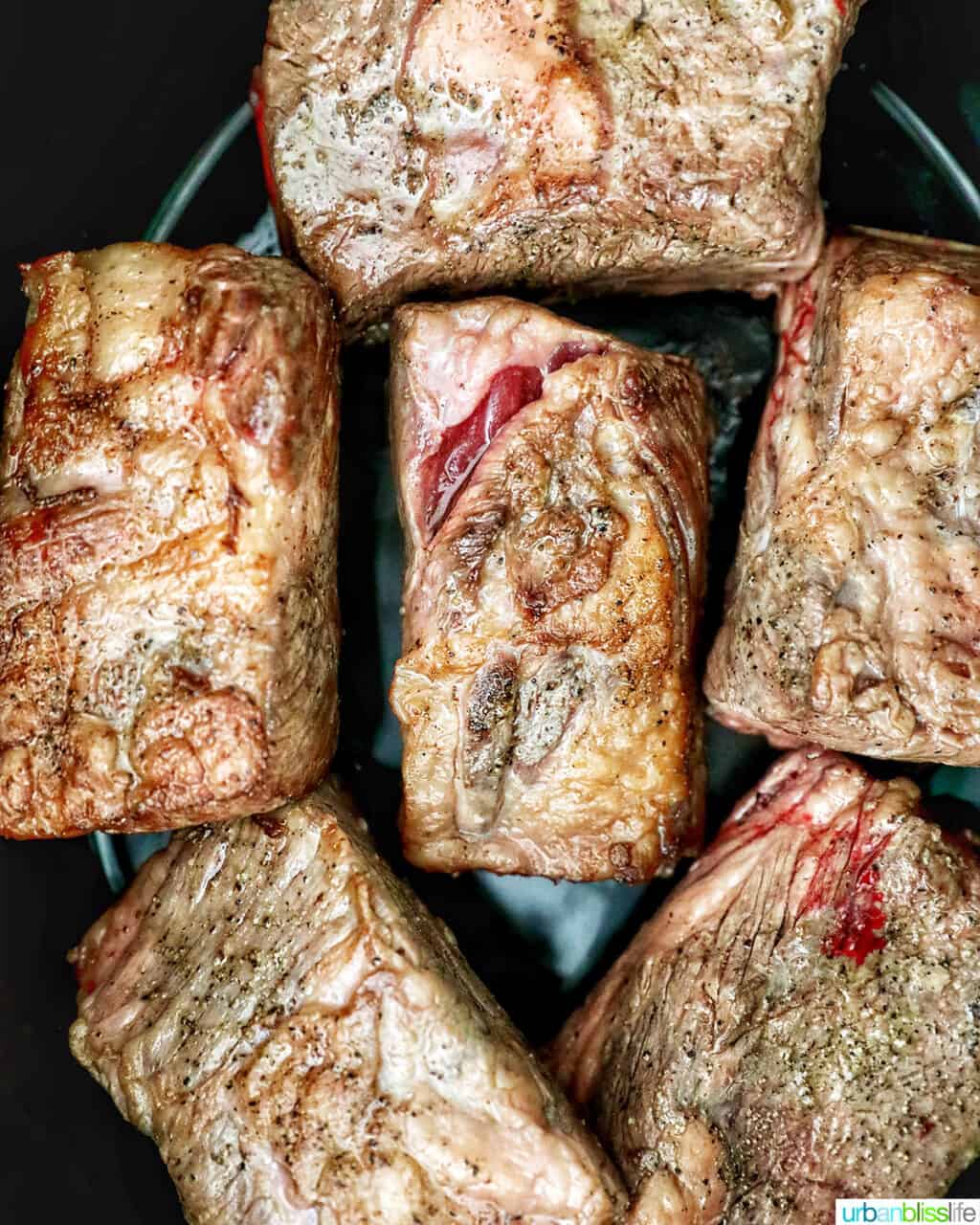 beef short ribs in the slow cooker