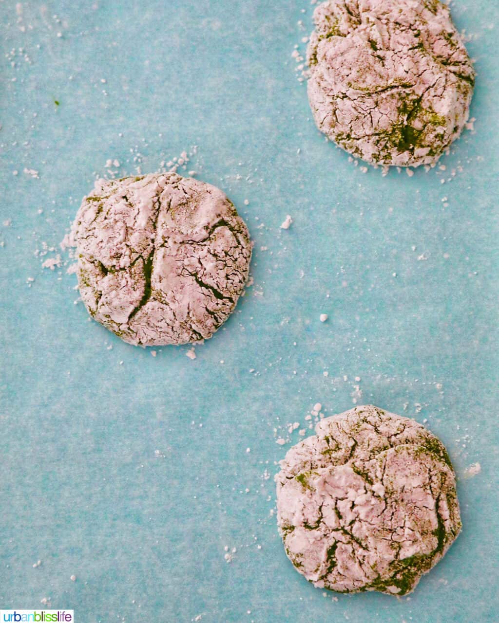 matcha crinkle cookies ready to bake
