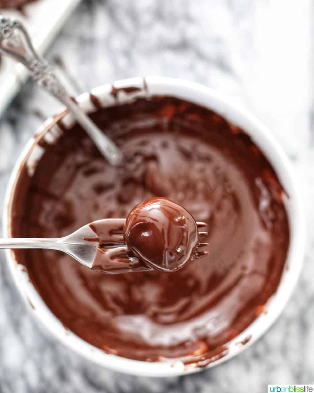 chocolate coating for mint oreo truffles