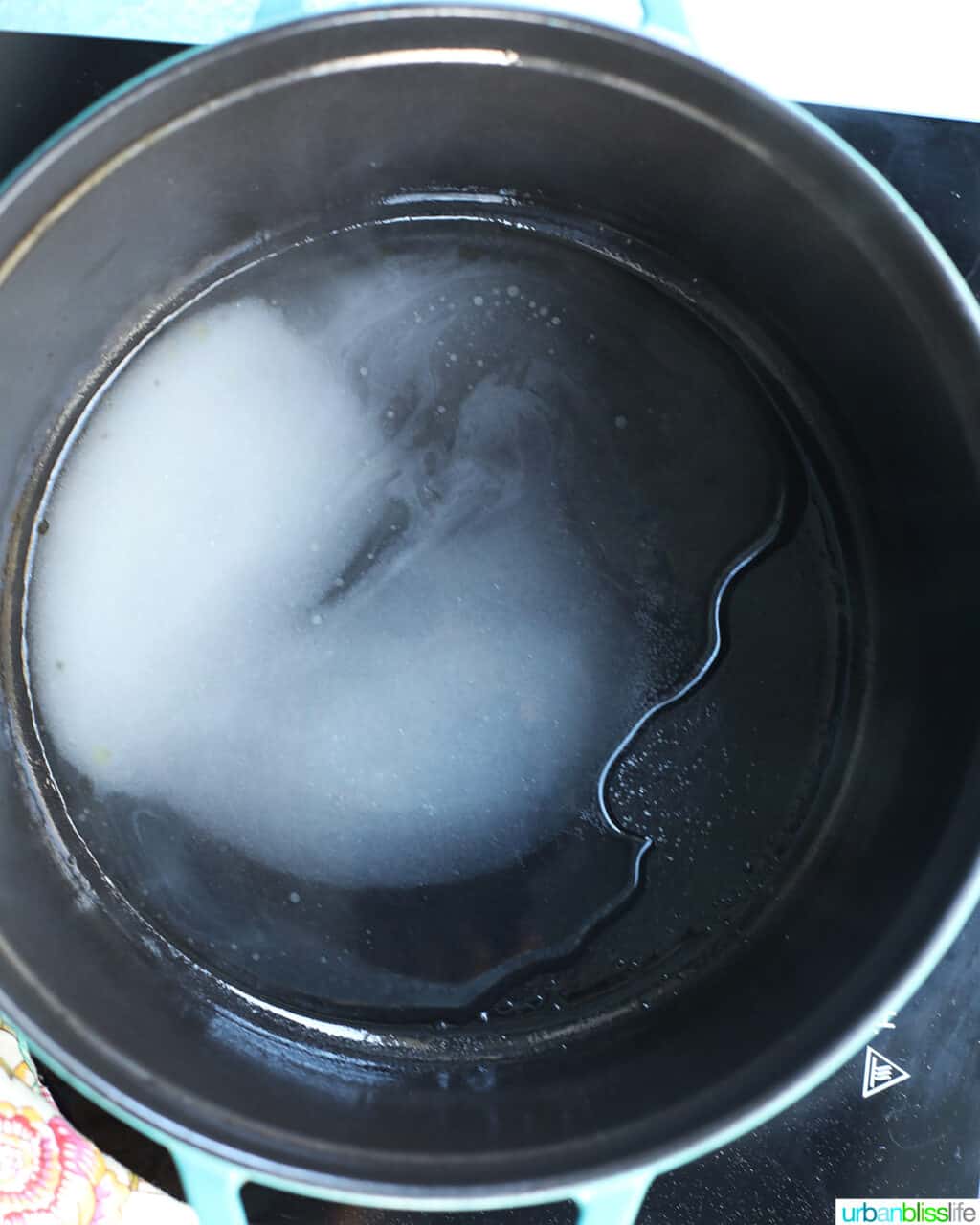 simple syrup in a pot