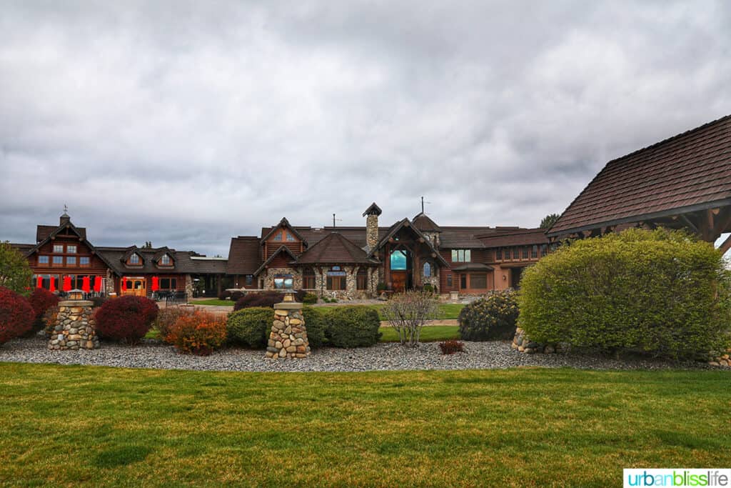 Yellowhawk Resort and Sparkling Wine House