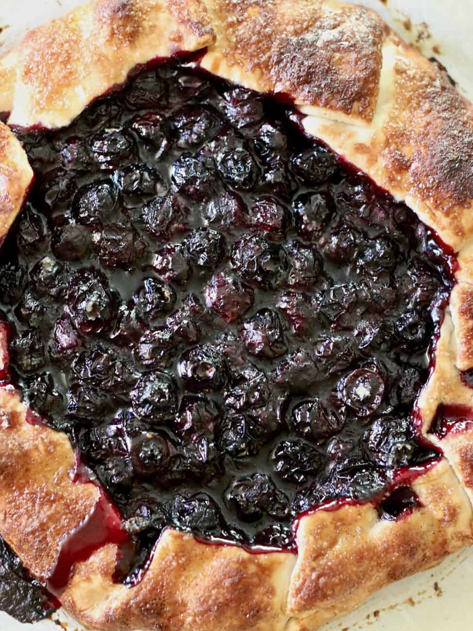 blueberry gaslette overhead.