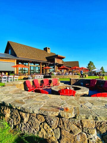 fire pit and restaurant at brasada ranch