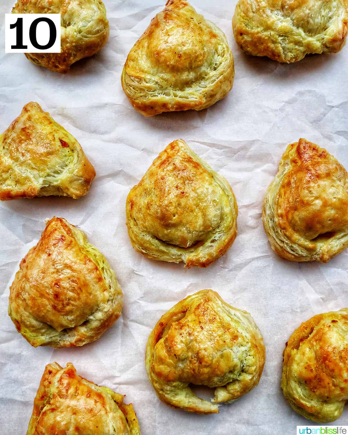 rows of baked Thai Curry Puffs