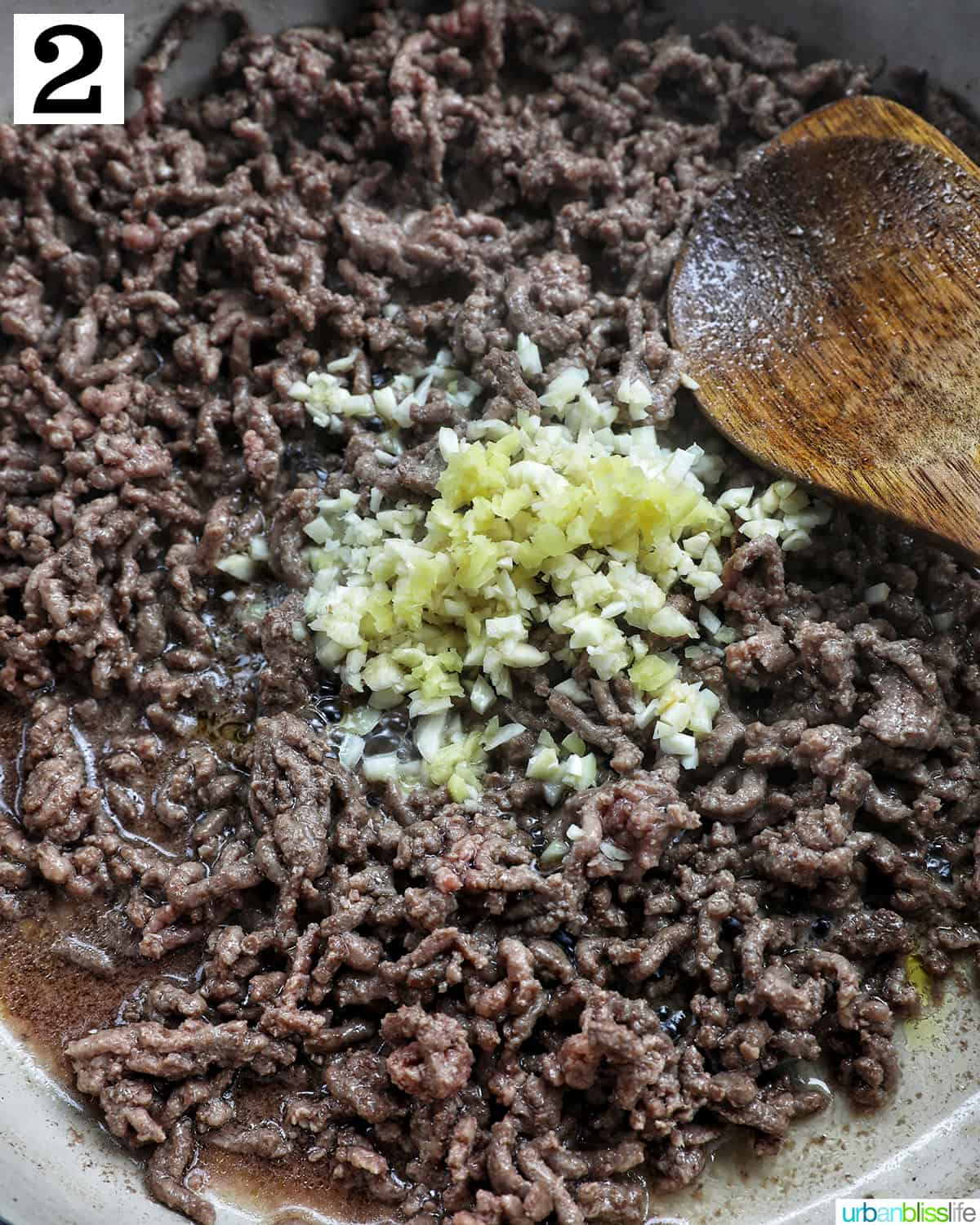 cooked ground beef with garlic and ginger.